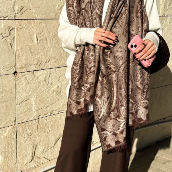 Brown shawl