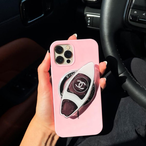 Surfboard magsafe grip2